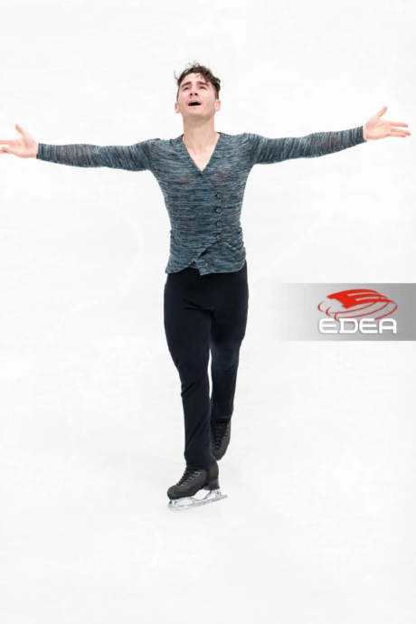 Ice Gallery Skates U.S.